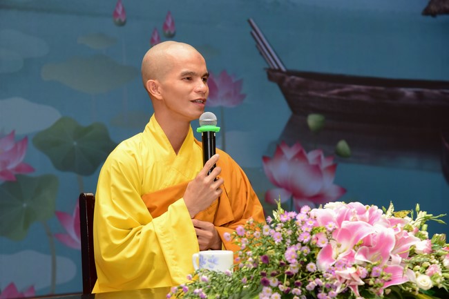 Dharma Talk “Peaceful place to stop ” – The 96th Seven-Day Retreat